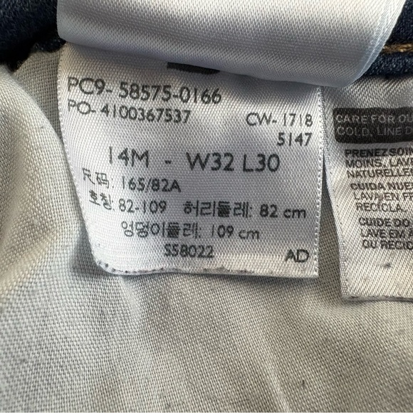 Dark Indigo Levi’s Women's mid-rise skinny Jeans - Picture 8 of 9